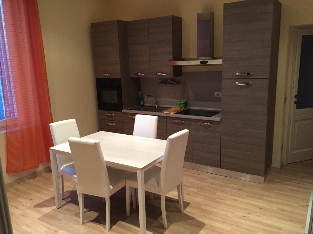 דירות מילאנו Morsenchio Flat חדר תמונה